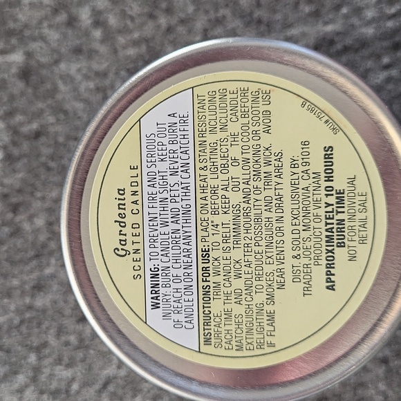 Trader Joe’s candles set of 4 - Picture 5 of 9